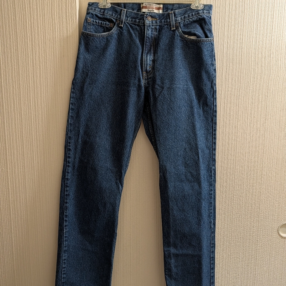 Men's Levis NWOT "Authentics" Size 34 X 34